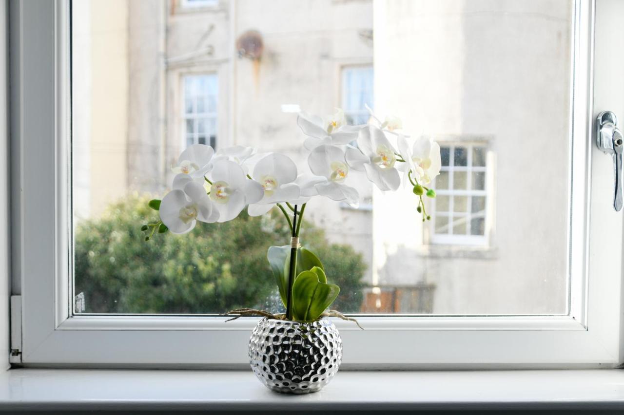 The Gallery Apartment - Oban Town Centre Apartment, Walkable To Ferry Terminal Zewnętrze zdjęcie